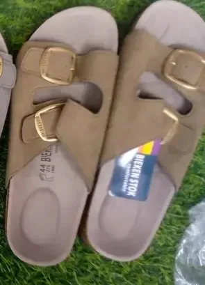 Unisex Slippers - Image 3