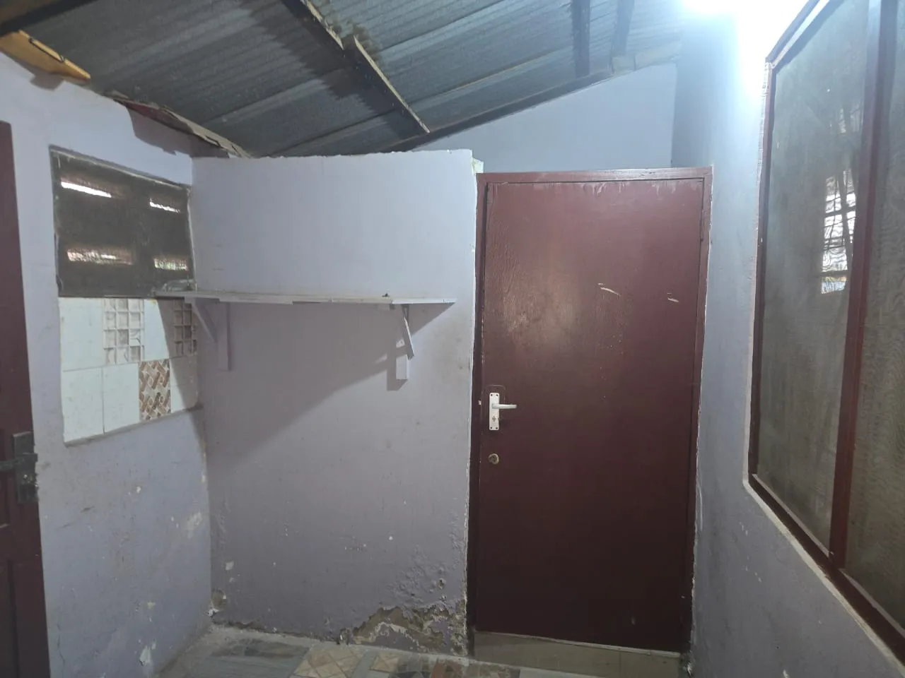 Single room self-contained - Image 2